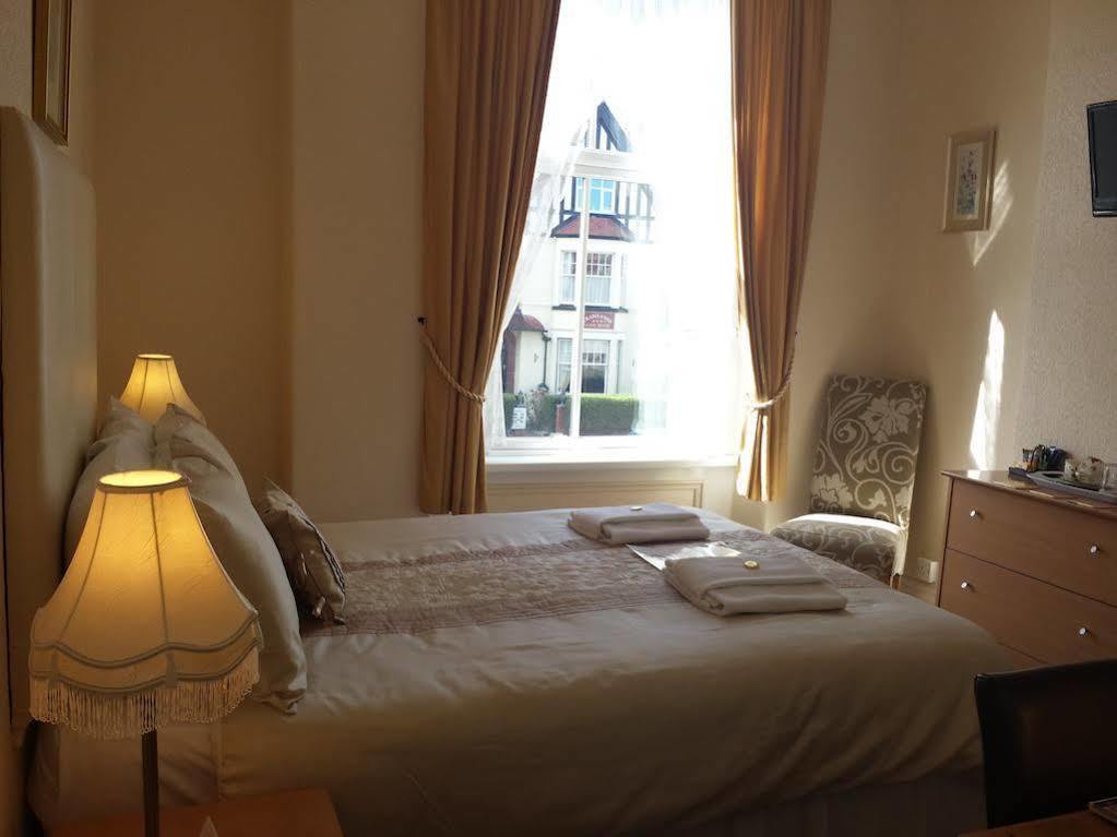 Hotel Ascot House (Adults Only) Llandudno Zewnętrze zdjęcie